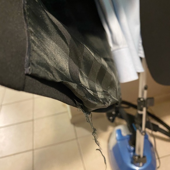 Burberry London Virgin Wool & Poly Blazer in Black - Picture 5 of 8